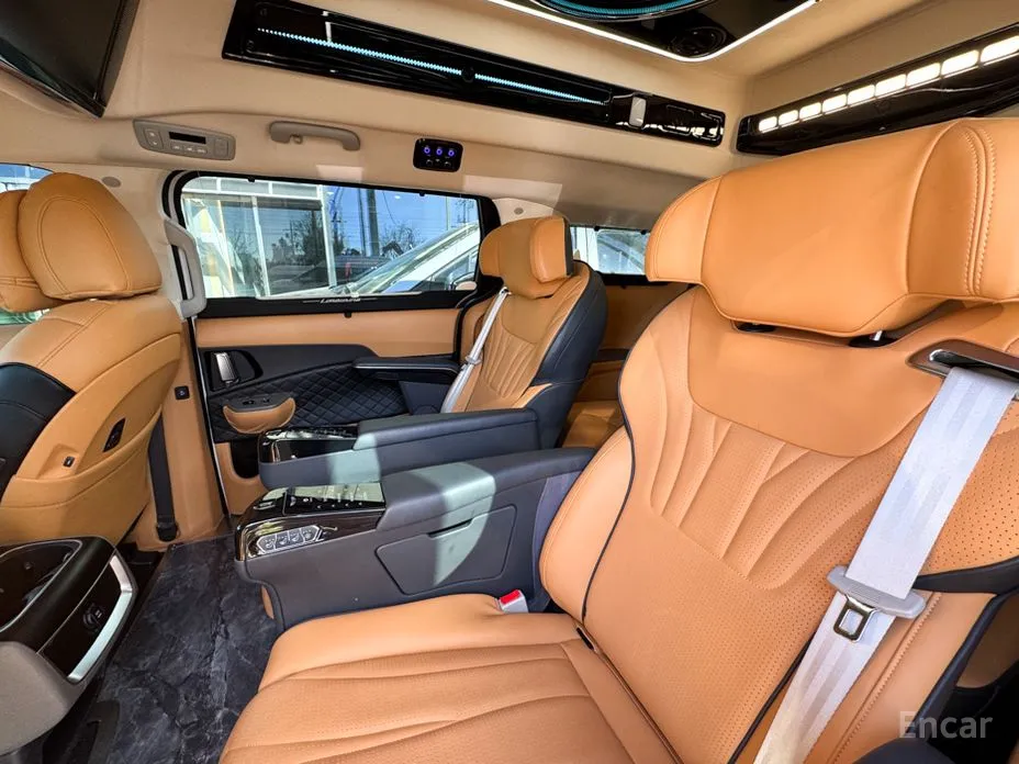 Kia Carnival 2023 Gasoline 9-Seater Hi Limousine (7-seater Limousine(Special vehicle)