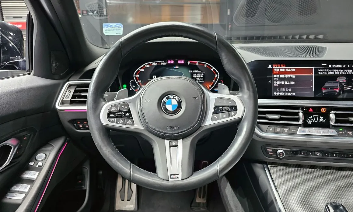 BMW 3 Series 2019 320i M Sport