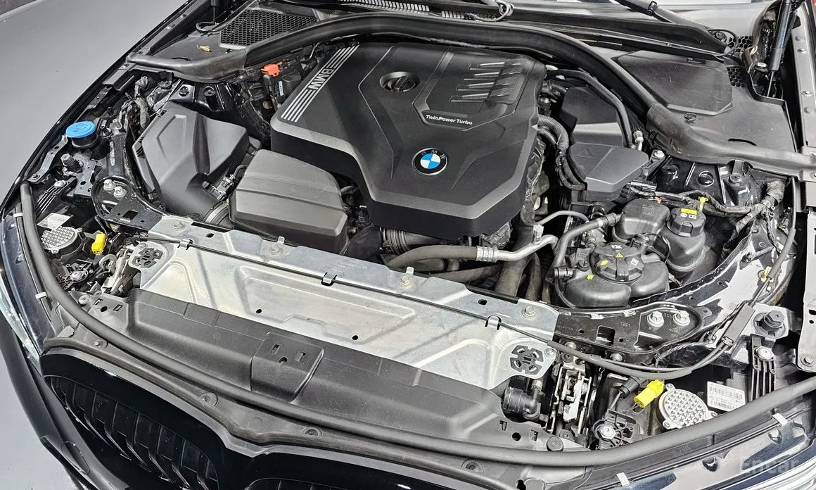 BMW 3 Series 2019 320i M Sport