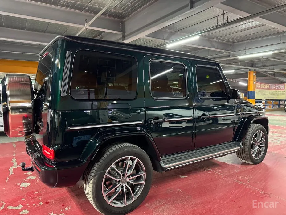 Mercedes-Benz G-Class 2024 G450d