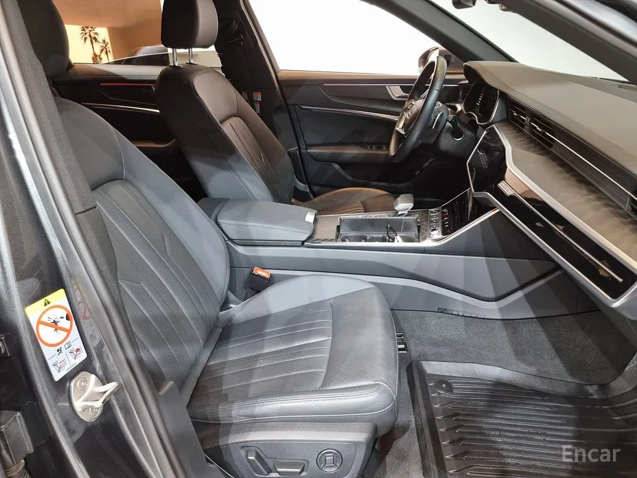 Audi A6 2019 45 TFSI Quattro Premium