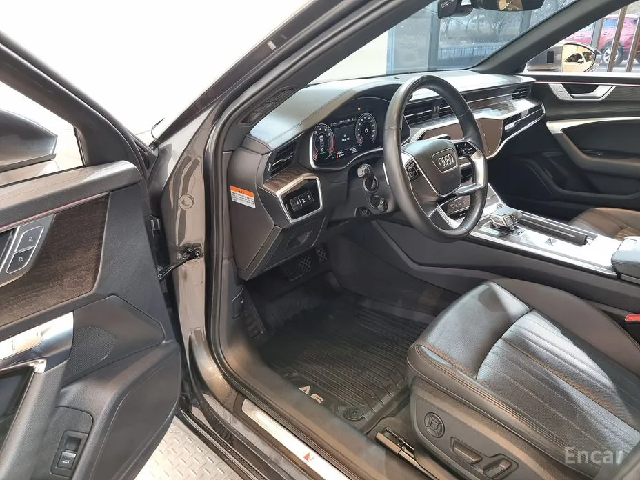 Audi A6 2019 45 TFSI Quattro Premium