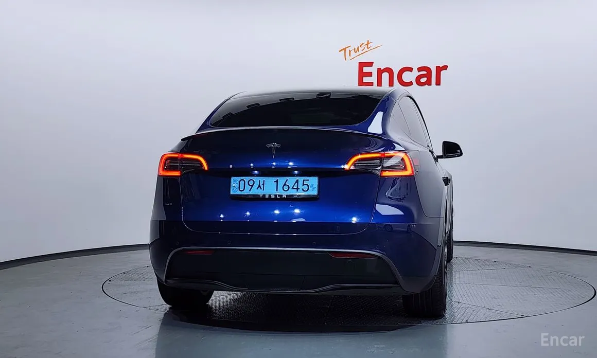 Tesla Model Y 2020 Standard Range