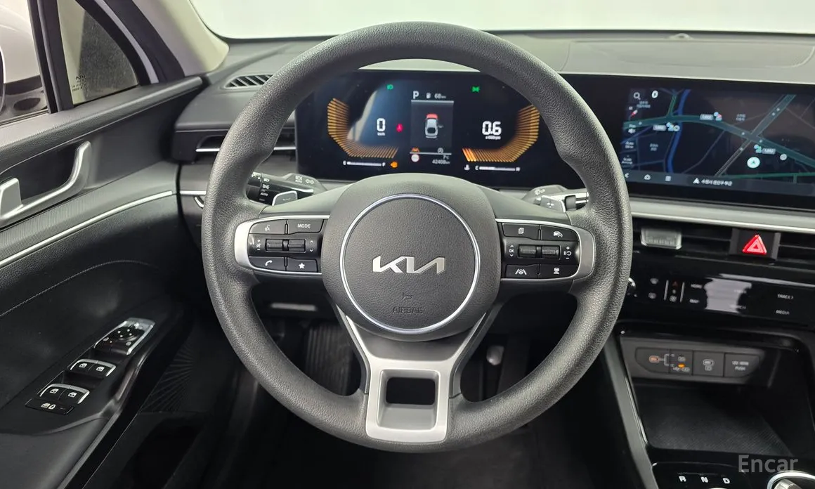 Kia K5 2023 2.0