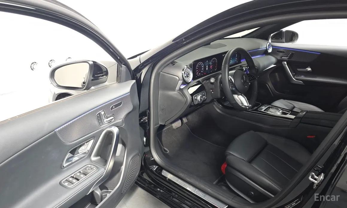 Mercedes-Benz A-Class 2019 A220 Hatchback