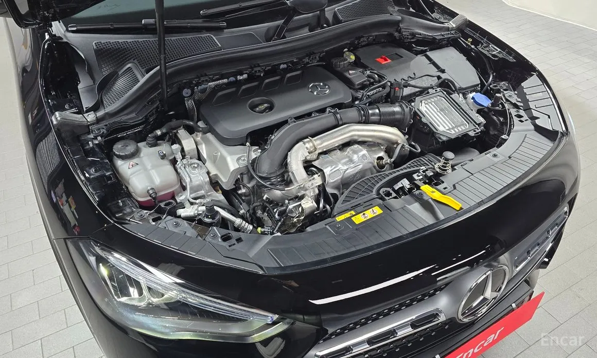 Mercedes-Benz GLA-Class 2020 GLA250 4MATIC