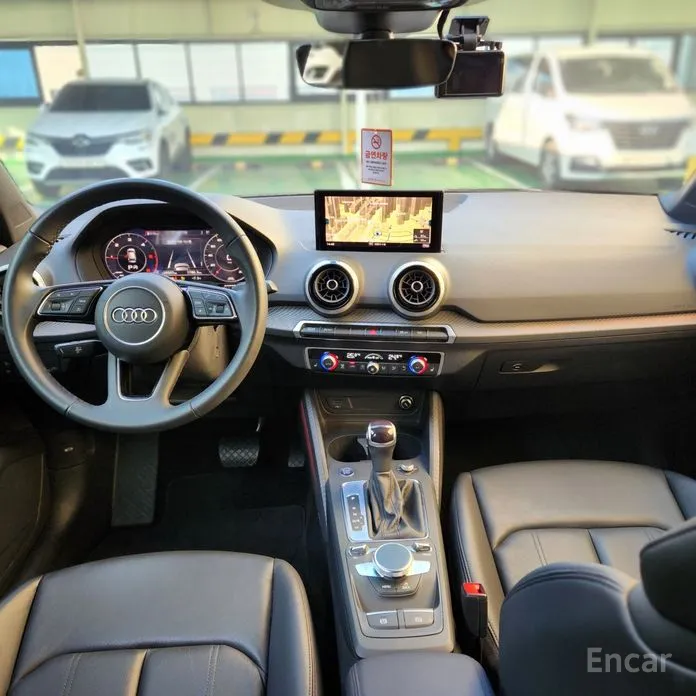 Audi Q2 2017 35 TDI Premium