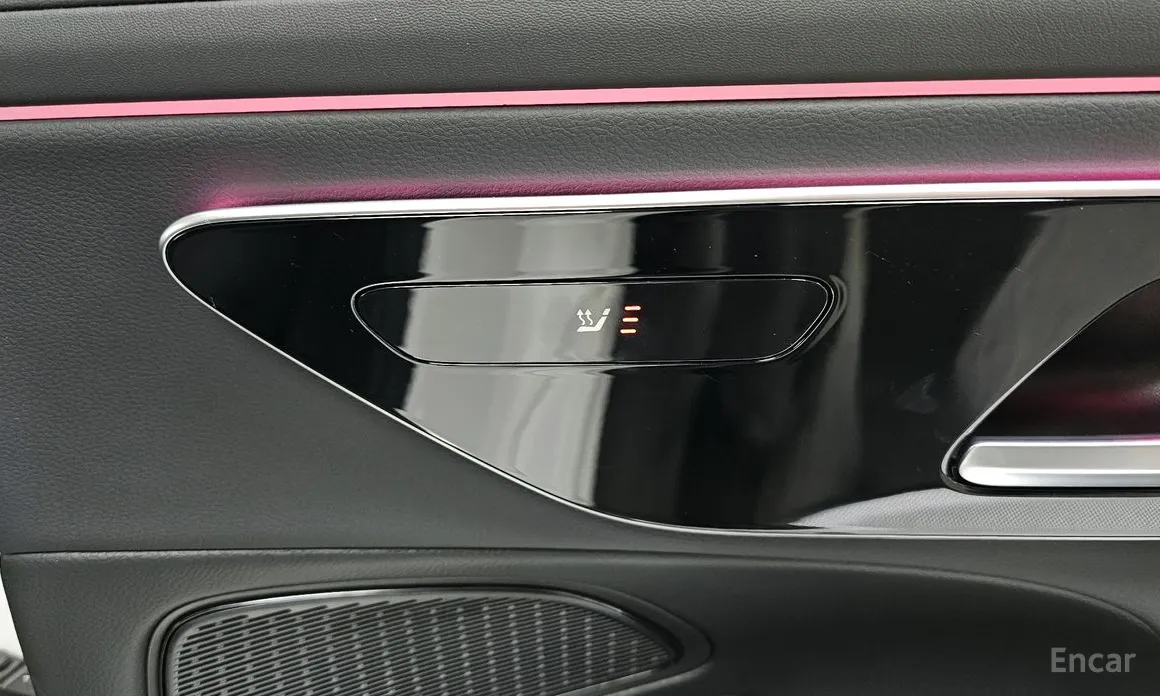 Mercedes-Benz E-Class 2024 E220d 4MATIC Exclusive