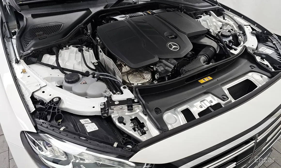 Mercedes-Benz E-Class 2024 E220d 4MATIC Exclusive