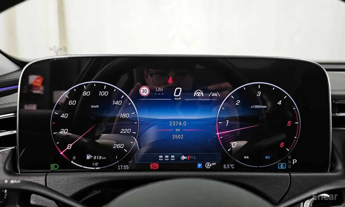 Mercedes-Benz E-Class 2024 E220d 4MATIC Exclusive