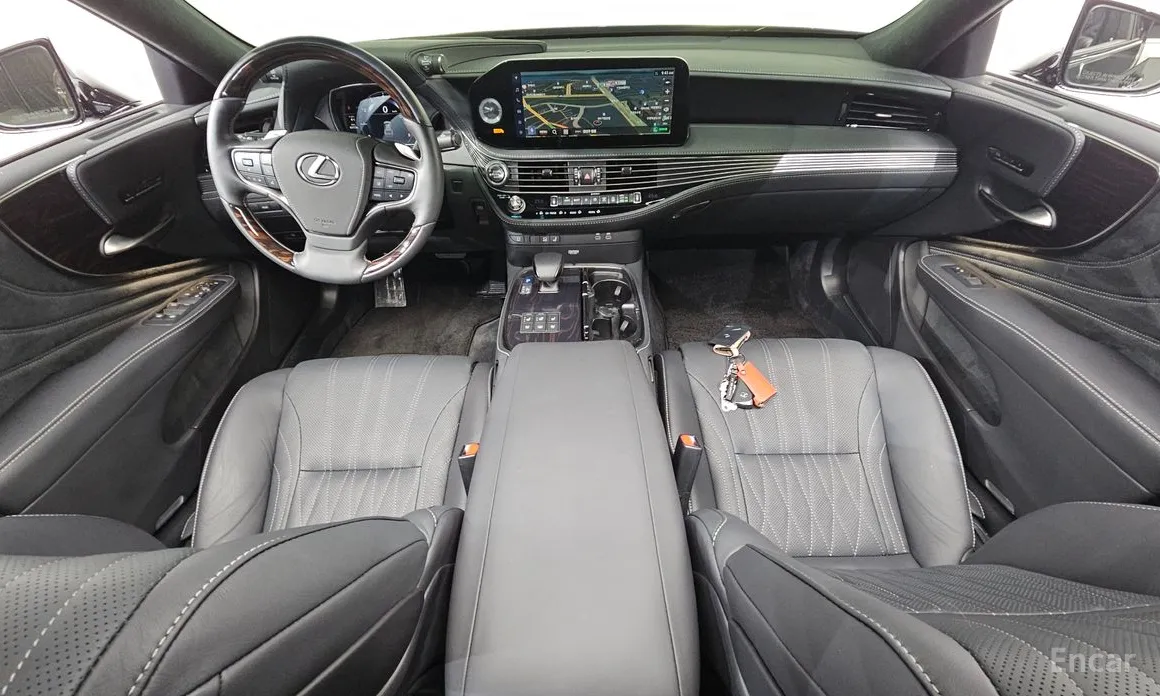 Lexus LS 2018 3.5 Luxury AWD