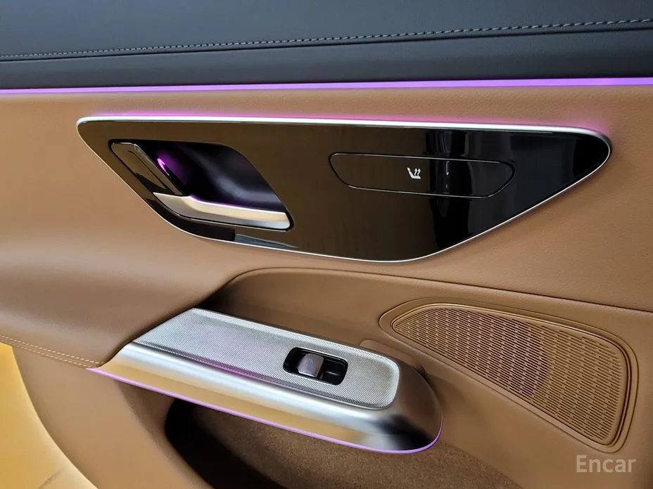 Mercedes-Benz E-Class 2024 E220d 4MATIC Exclusive