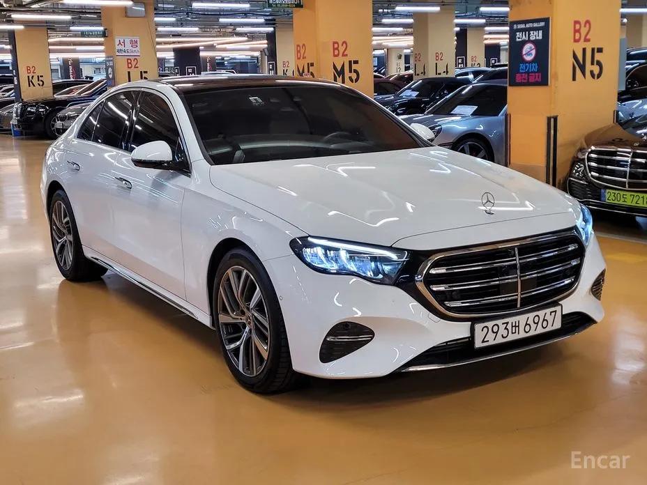 Mercedes-Benz E-Class 2024 E220d 4MATIC Exclusive