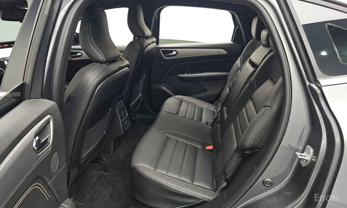 Renault Arkana 2024 1.6 E-TECH Iconic