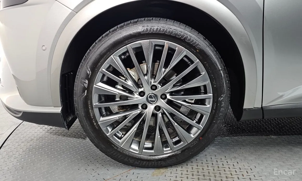 Lexus RX 2023 Luxury