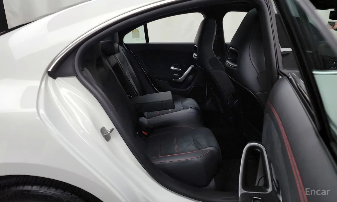 Mercedes-Benz CLA-Class 2020 CLA250 4MATIC