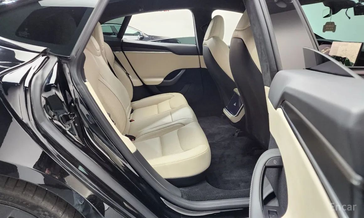 Tesla Model S 2012 Plaid