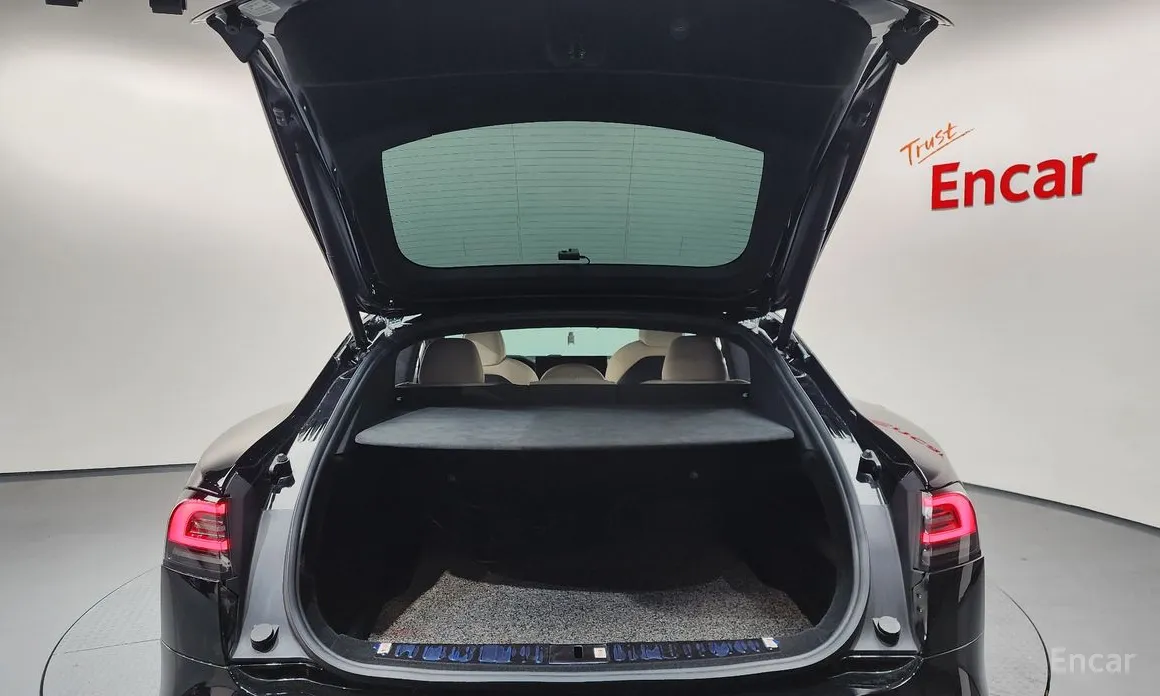 Tesla Model S 2012 Plaid