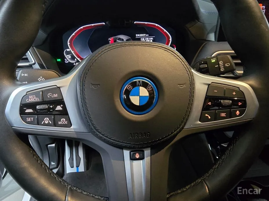 BMW iX3 2021 M Sports