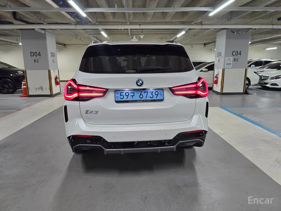 2021 BMW iX3