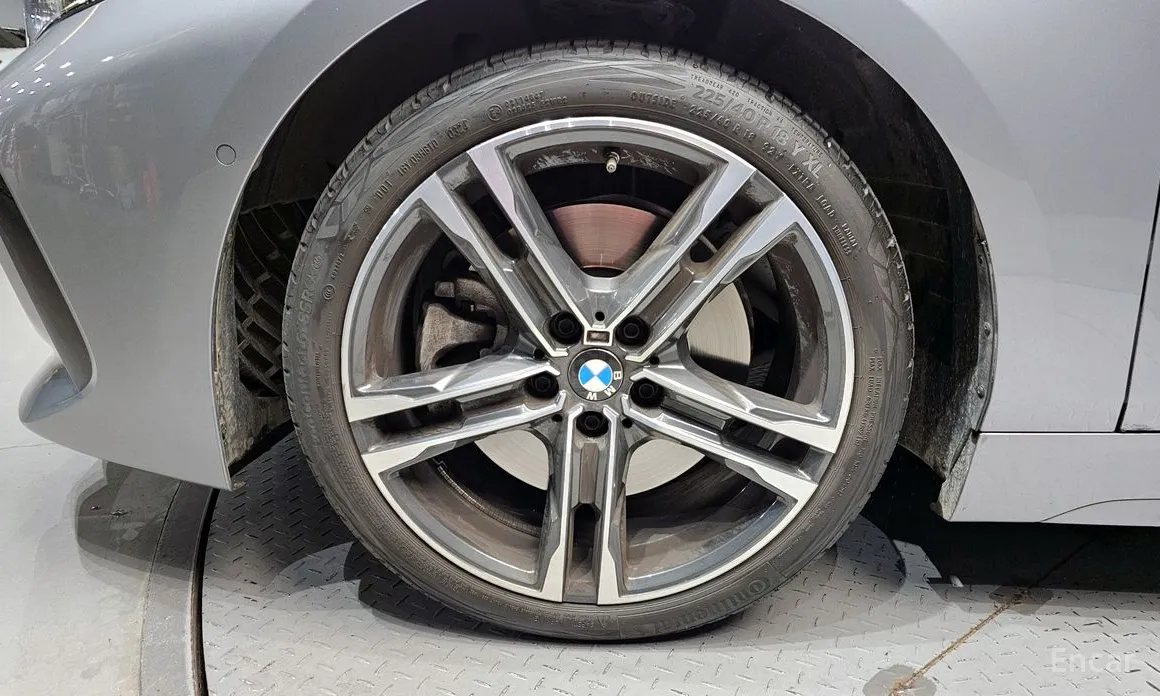 BMW 1 Series 2020 120i M Sports