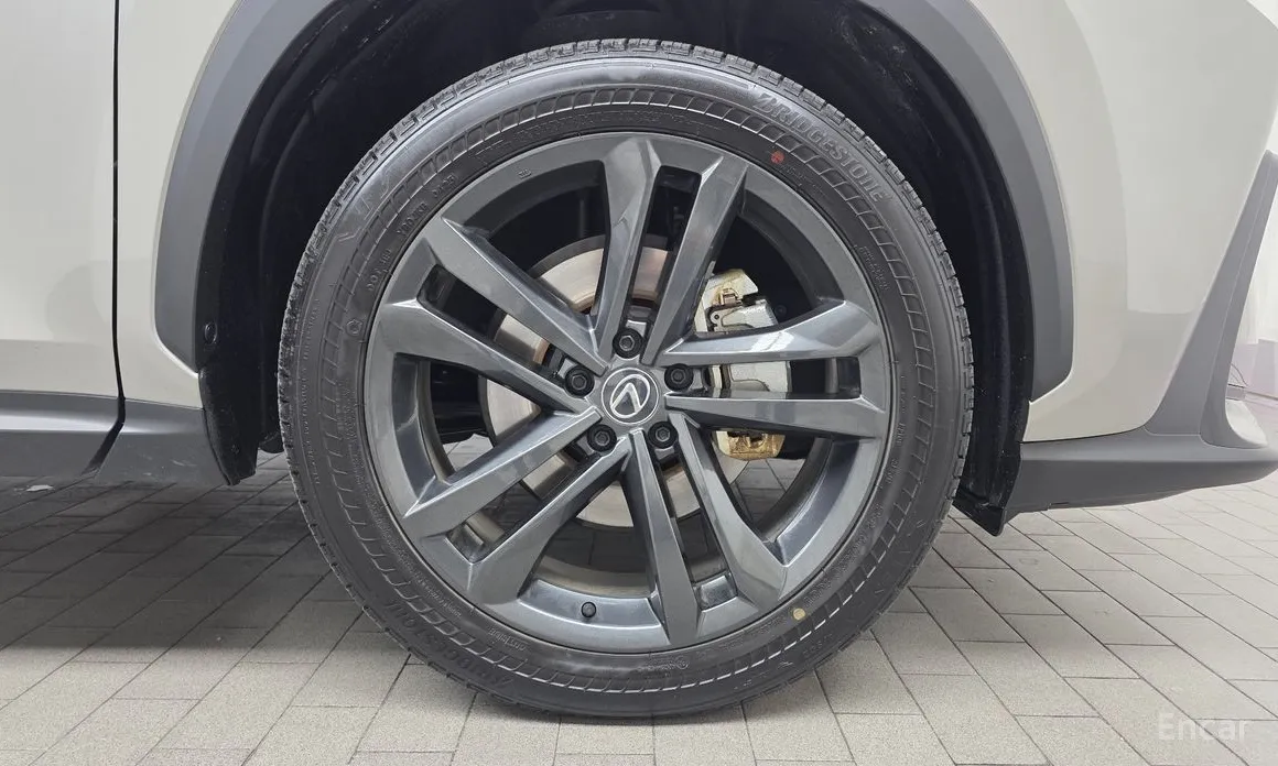 Lexus NX 2022 Premium