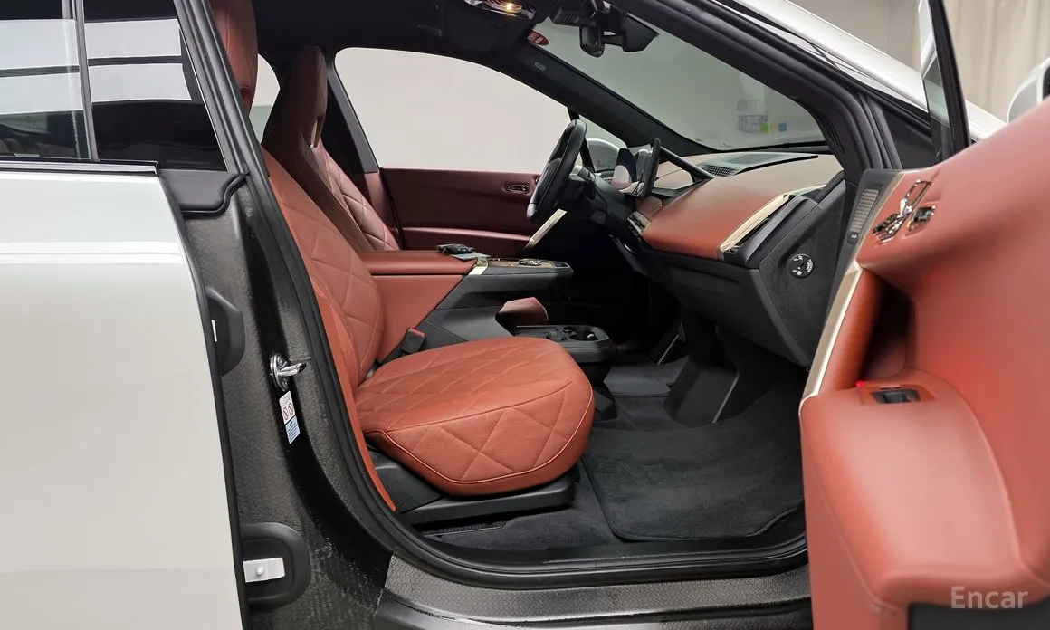 BMW iX 2021 xDrive50 Sports Plus