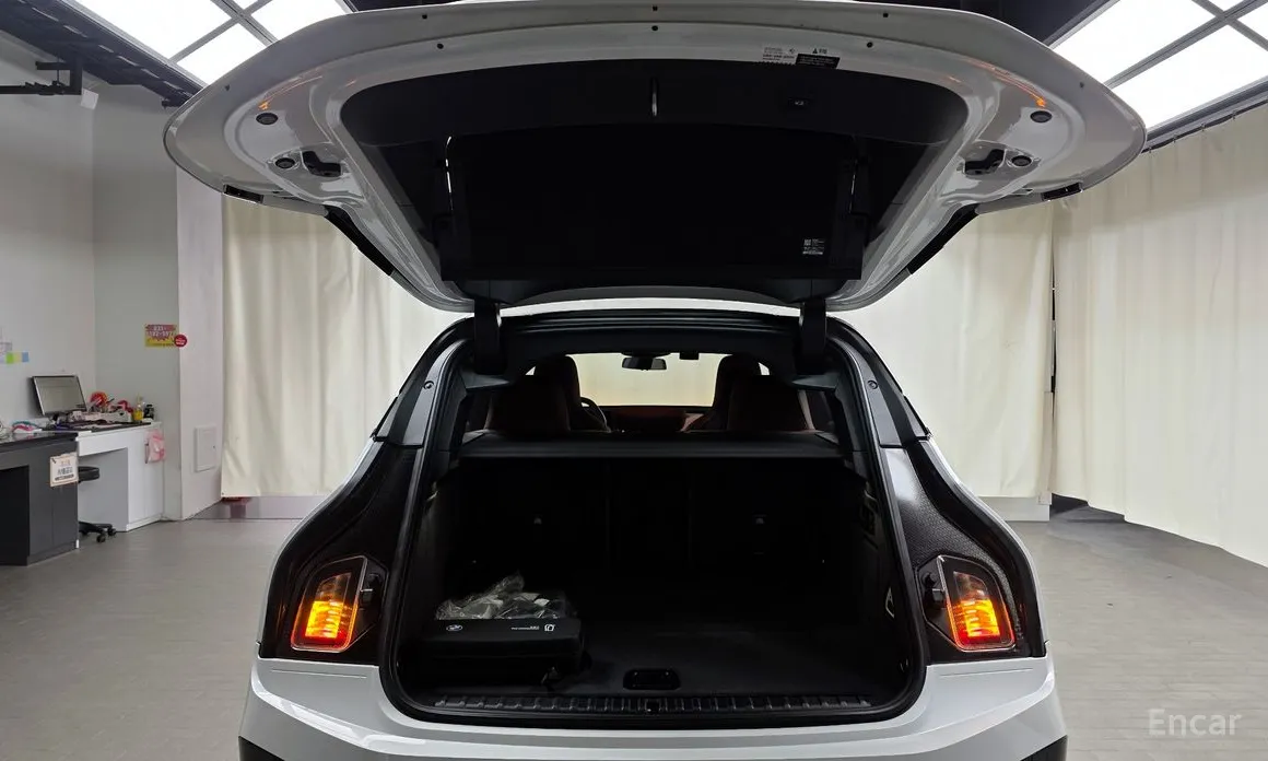 BMW iX 2021 xDrive50 Sports Plus