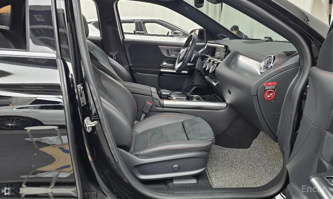 Mercedes-Benz EQA 2021 EQA250 AMG Line