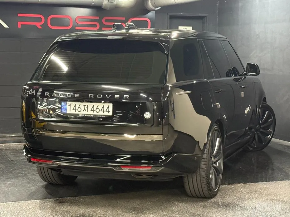 Land Rover Range Rover 2022 P530 SV Long Wheel Base