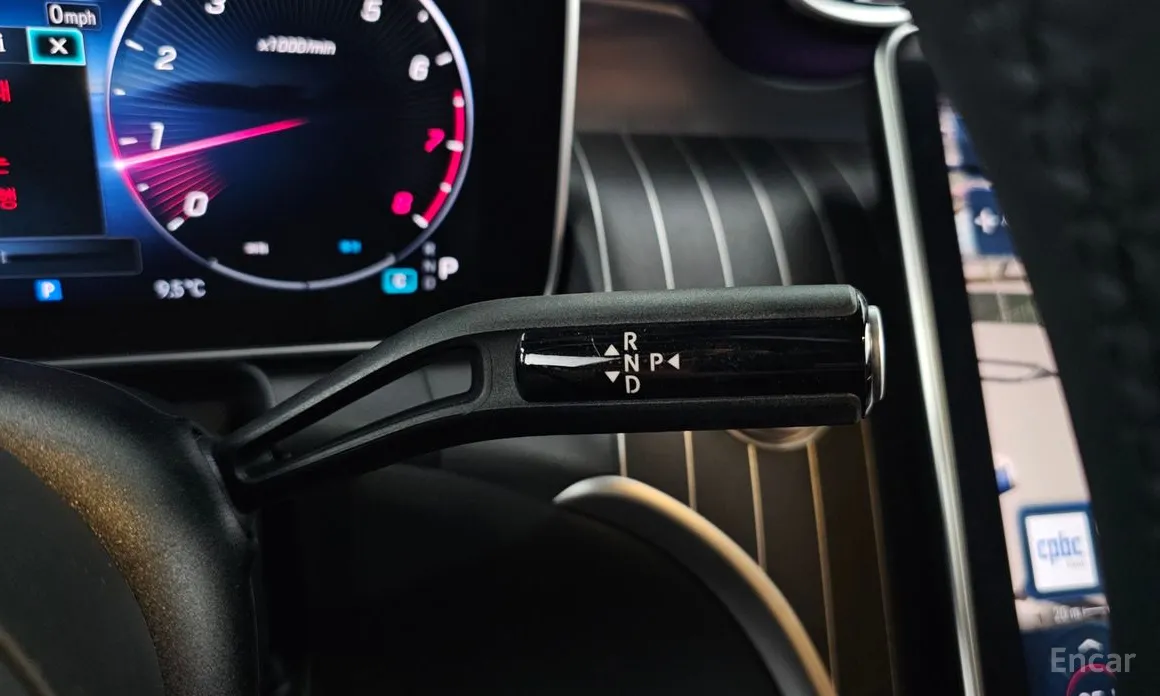 Mercedes-Benz GLC-Class 2023 GLC300 4MATIC Coupe