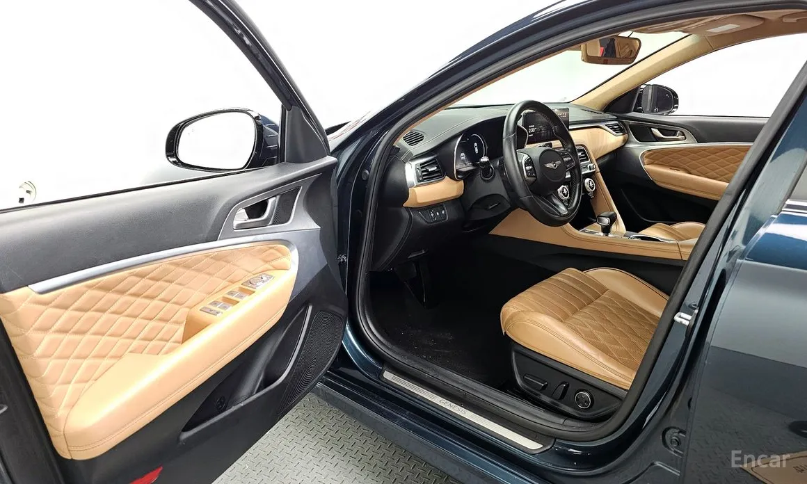 Genesis G70 2022 Gasoline 2.0T 2WD