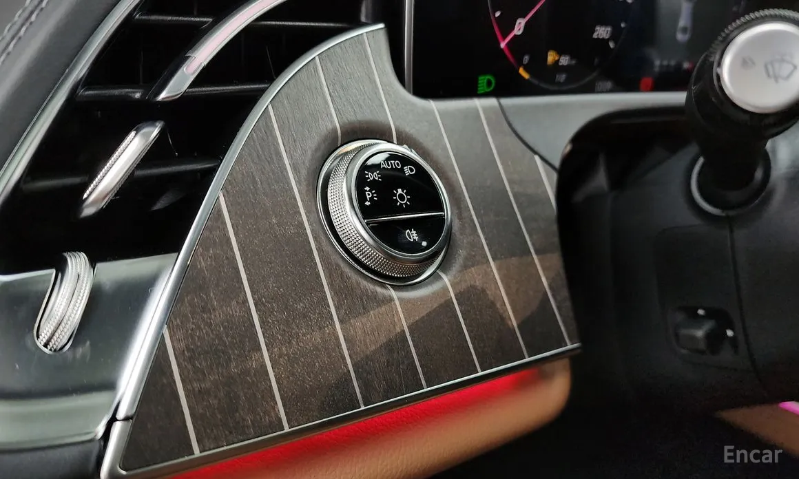 Mercedes-Benz E-Class 2024 E300 4MATIC Exclusive