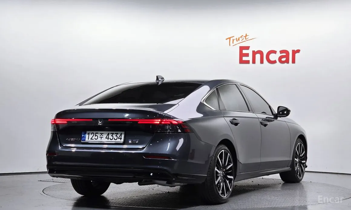 Honda Accord 2023 2.0 Hybrid Touring