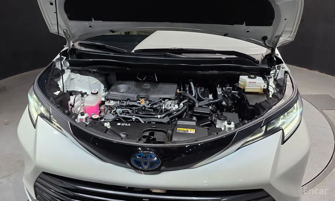 Toyota Sienna 2020 2.5 Hybrid 2WD