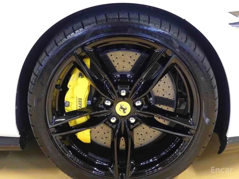 Ferrari Roma 2020 3.9