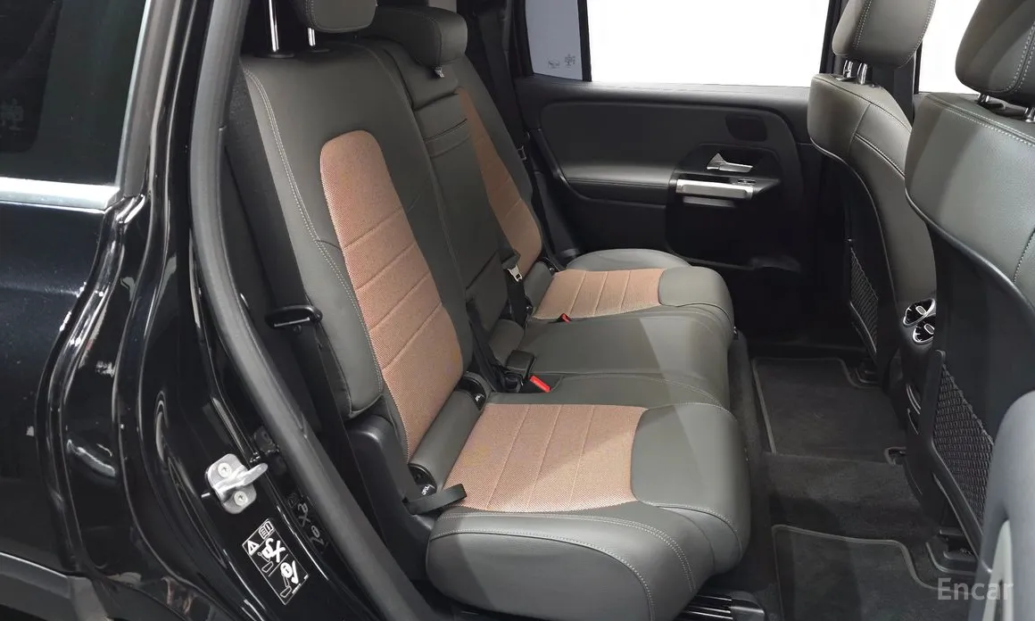 Mercedes-Benz EQB 2022 EQB300 4MATIC