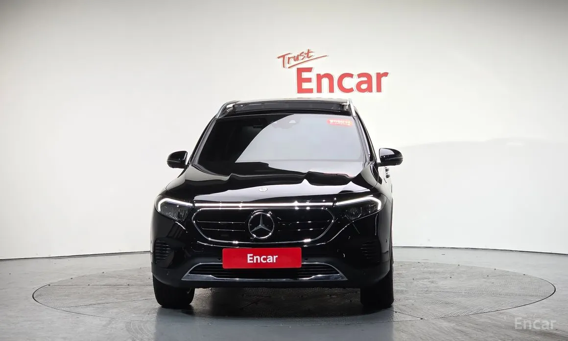 Mercedes-Benz EQB 2022 EQB300 4MATIC