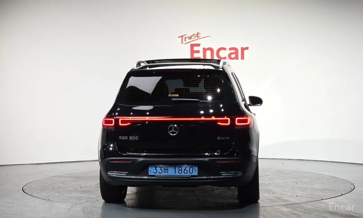 Mercedes-Benz EQB 2022 EQB300 4MATIC