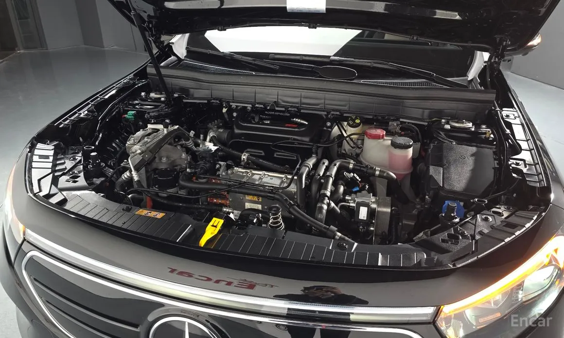 Mercedes-Benz EQB 2022 EQB300 4MATIC