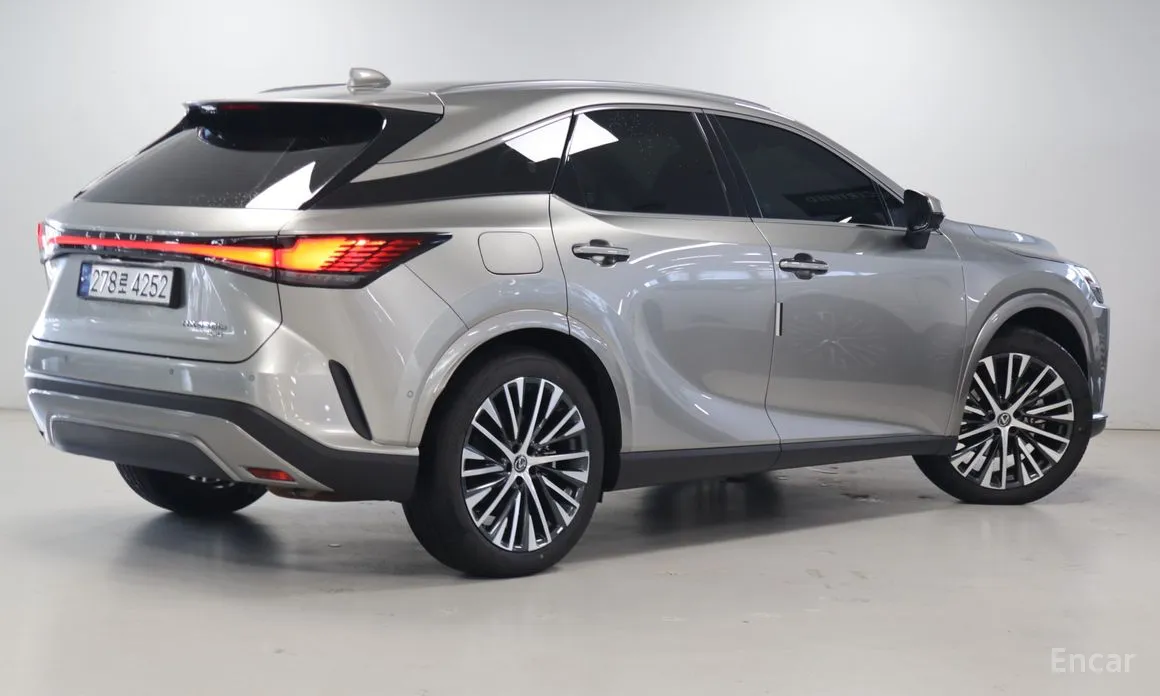 Lexus RX 2023 Luxury