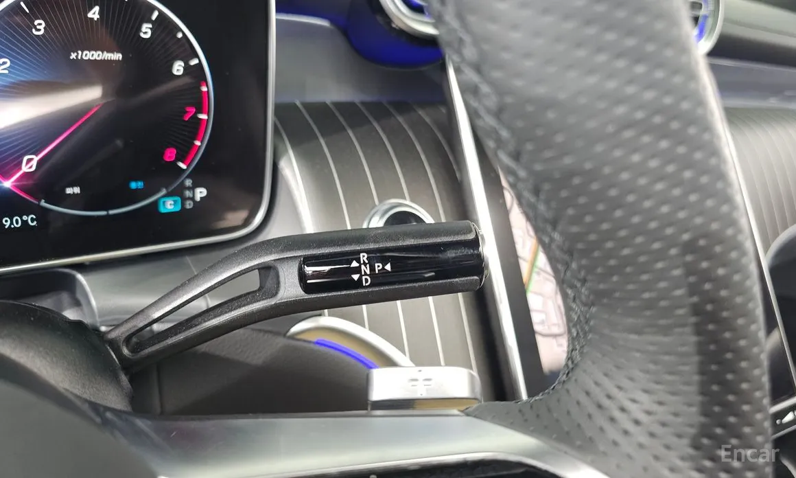 Mercedes-Benz GLC-Class 2023 GLC300 4MATIC AMG Line