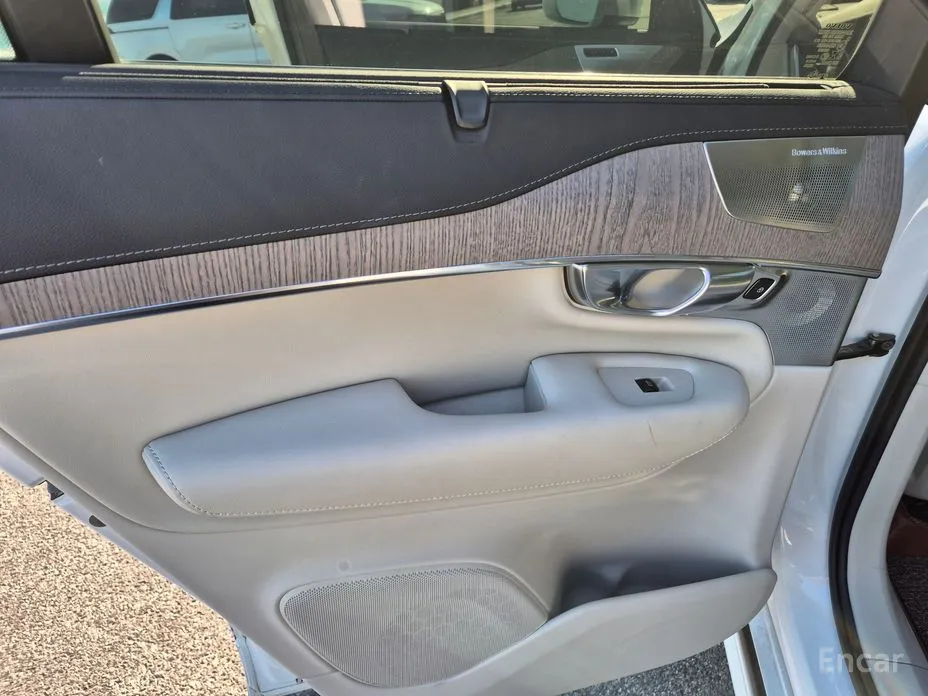 Volvo XC90 2016 T8 Inscription Hybird