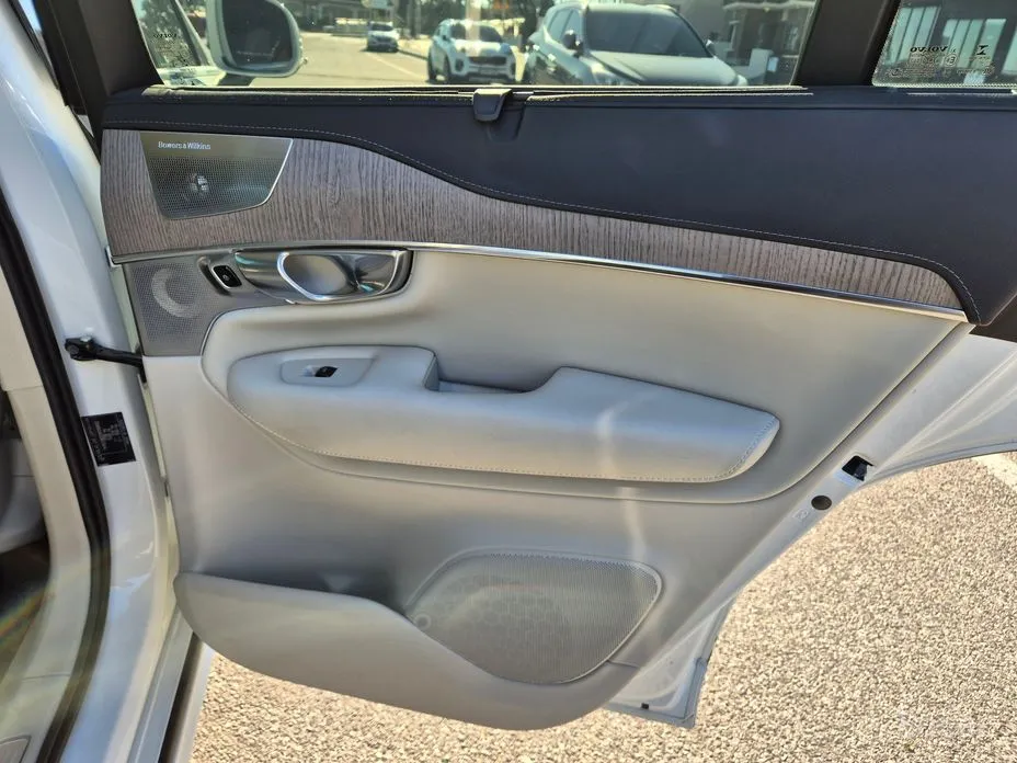 Volvo XC90 2016 T8 Inscription Hybird