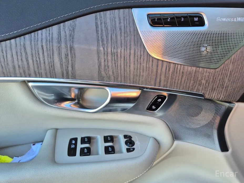 Volvo XC90 2016 T8 Inscription Hybird