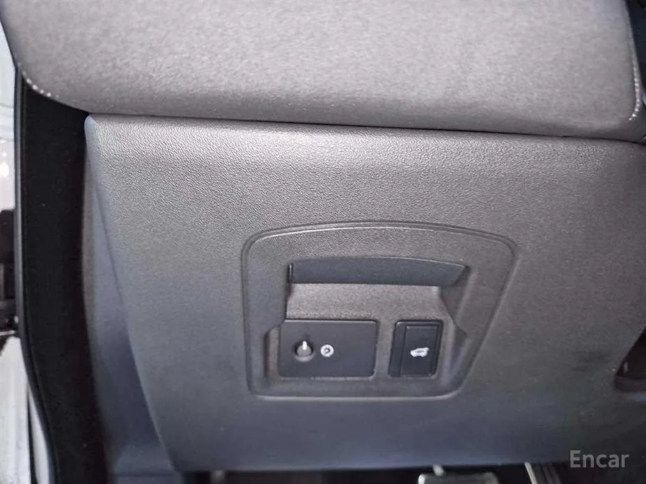 Land Rover Range Rover Velar 2017 2.0 P250 Dynamic SE