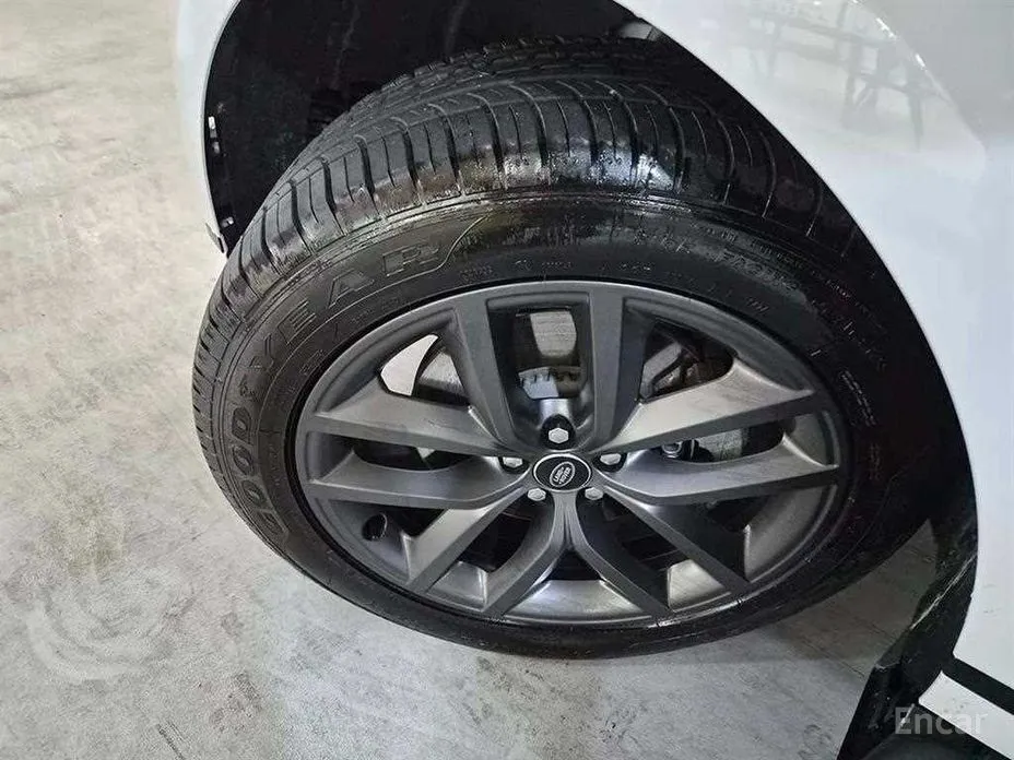 Land Rover Range Rover Velar 2017 2.0 P250 Dynamic SE