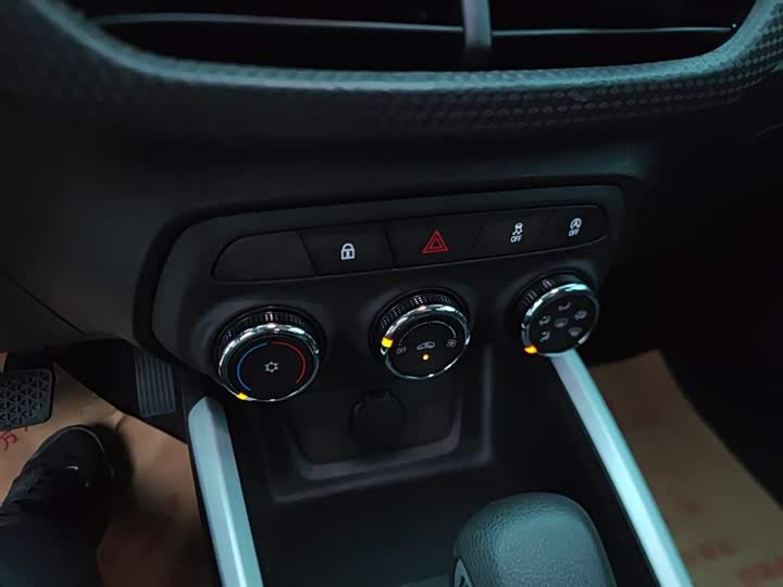 Chevrolet Onix (Cavalier) 2022 2022款 325T 自动欣悦版