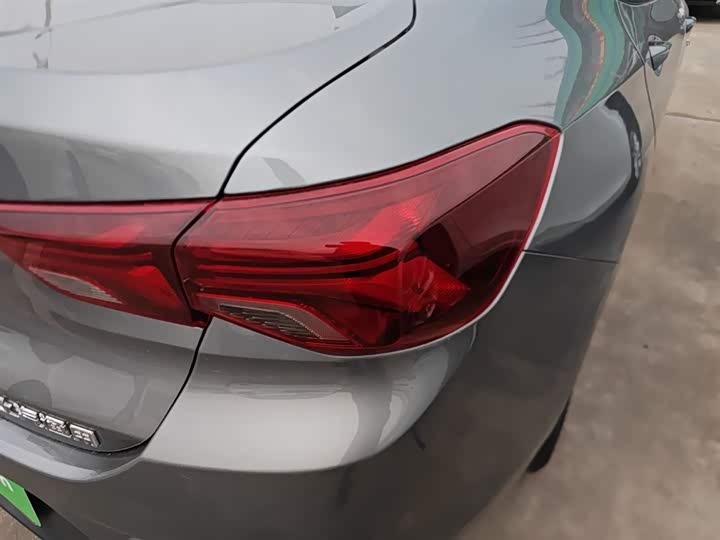 Chevrolet Onix (Cavalier) 2022 2022款 325T 自动欣悦版
