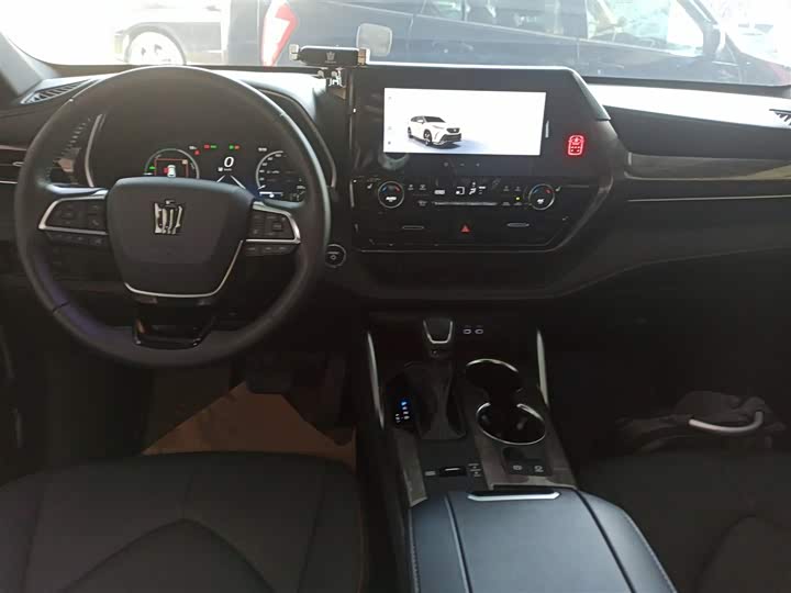 Toyota Crown Kluger 2024 2024款 2.5L HEV四驱豪华版